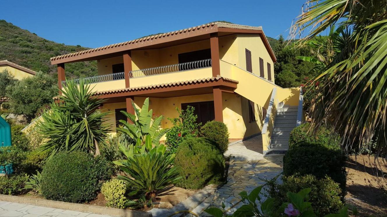 Appartamento In Splendido E Riservato Villaggio, Marina Di Тертения Экстерьер фото